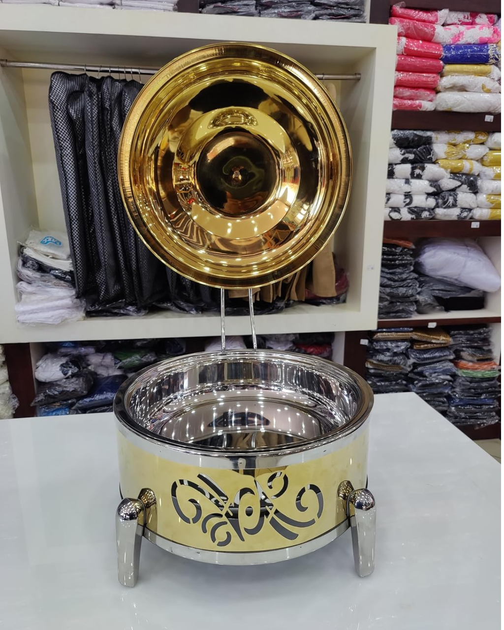 Stainless Steel Round Golden Chafing Dish 8L with Hanging Lid | Malabar Nest
